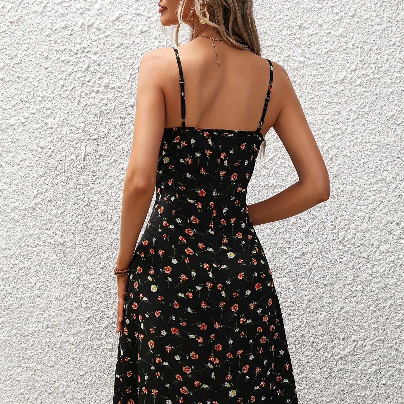 Robe Porte-Jarretelles Polka Élégante