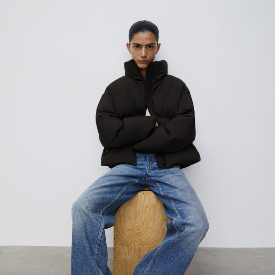 Doudoune blanche à col montant zippée