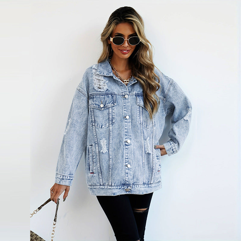 Veste en jean déchirée style boyfriend