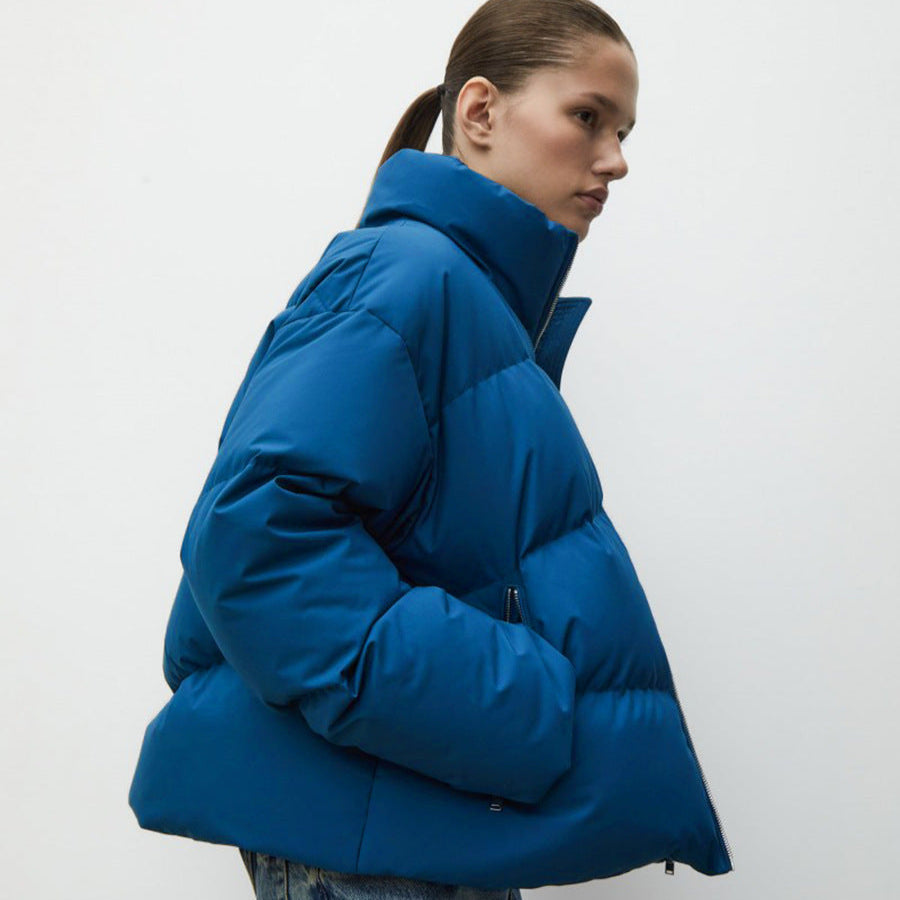 Doudoune blanche à col montant zippée